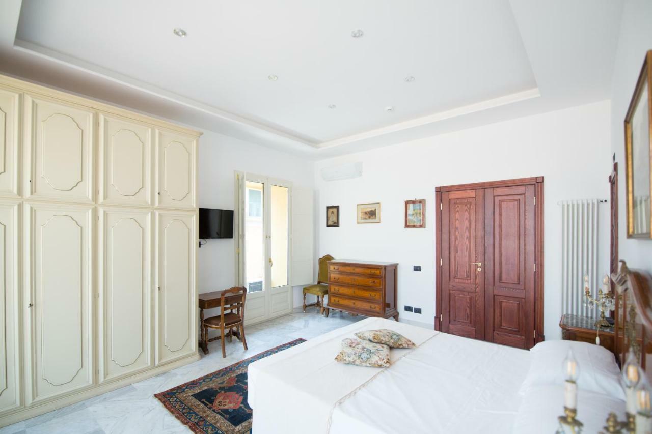 Palazzo Doria D'Angri Suites Naples Extérieur photo