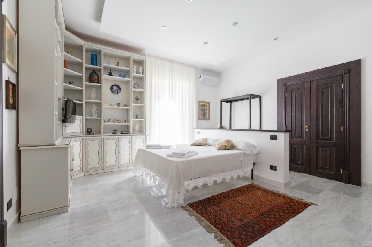 Palazzo Doria D'Angri Suites Naples Extérieur photo